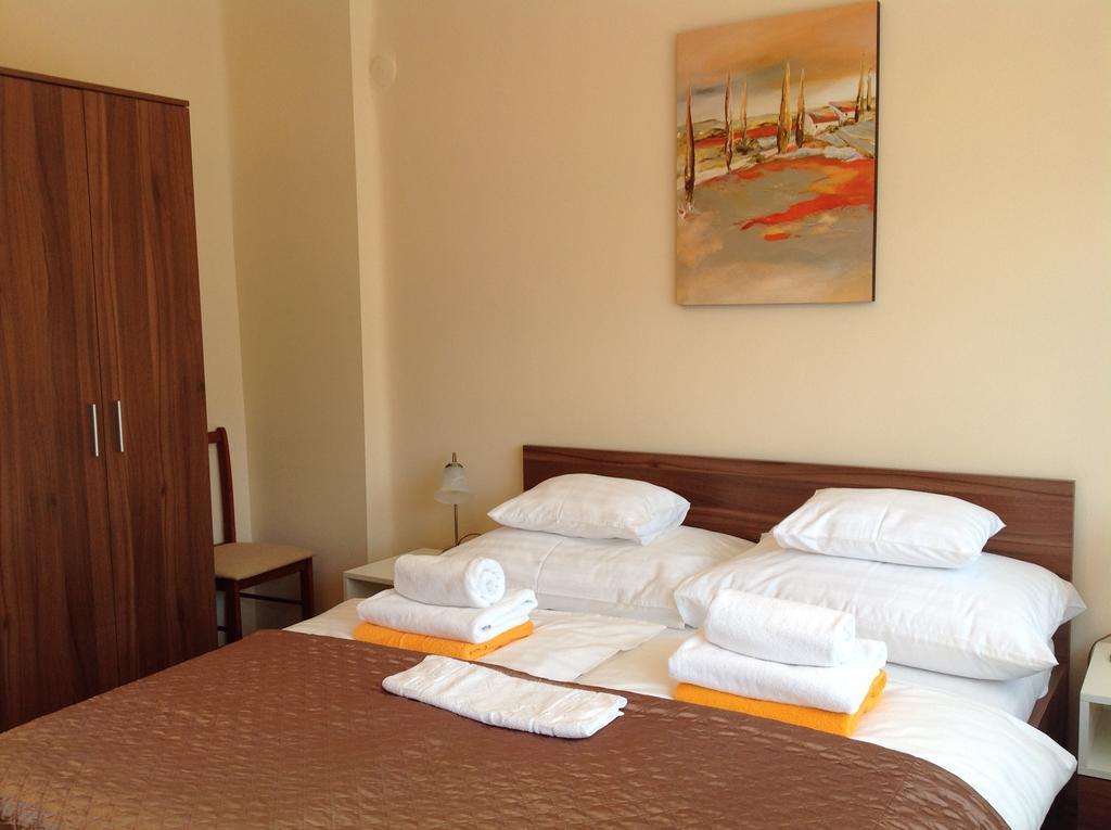 Jokai Apartmanhaz Hévíz Dış mekan fotoğraf